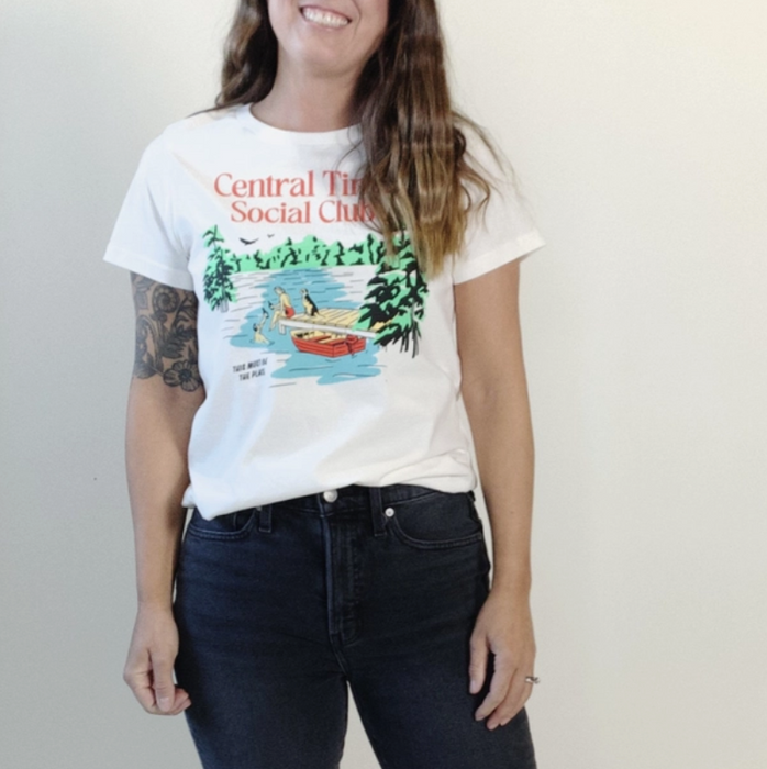The Lake Souvenir T-Shirt - Relaxed Women's Fit